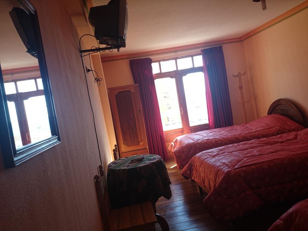 Hostal Real Los Andes Del Lago Copacabana  Camera foto