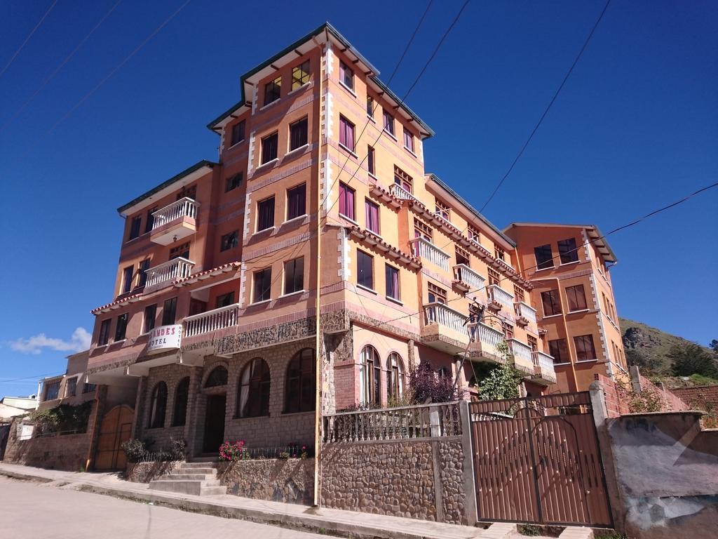 Hostal Real Los Andes Del Lago Copacabana  Esterno foto