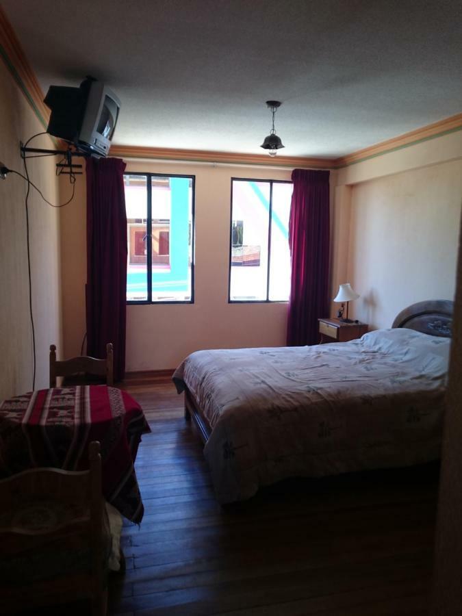 Hostal Real Los Andes Del Lago Copacabana  Esterno foto